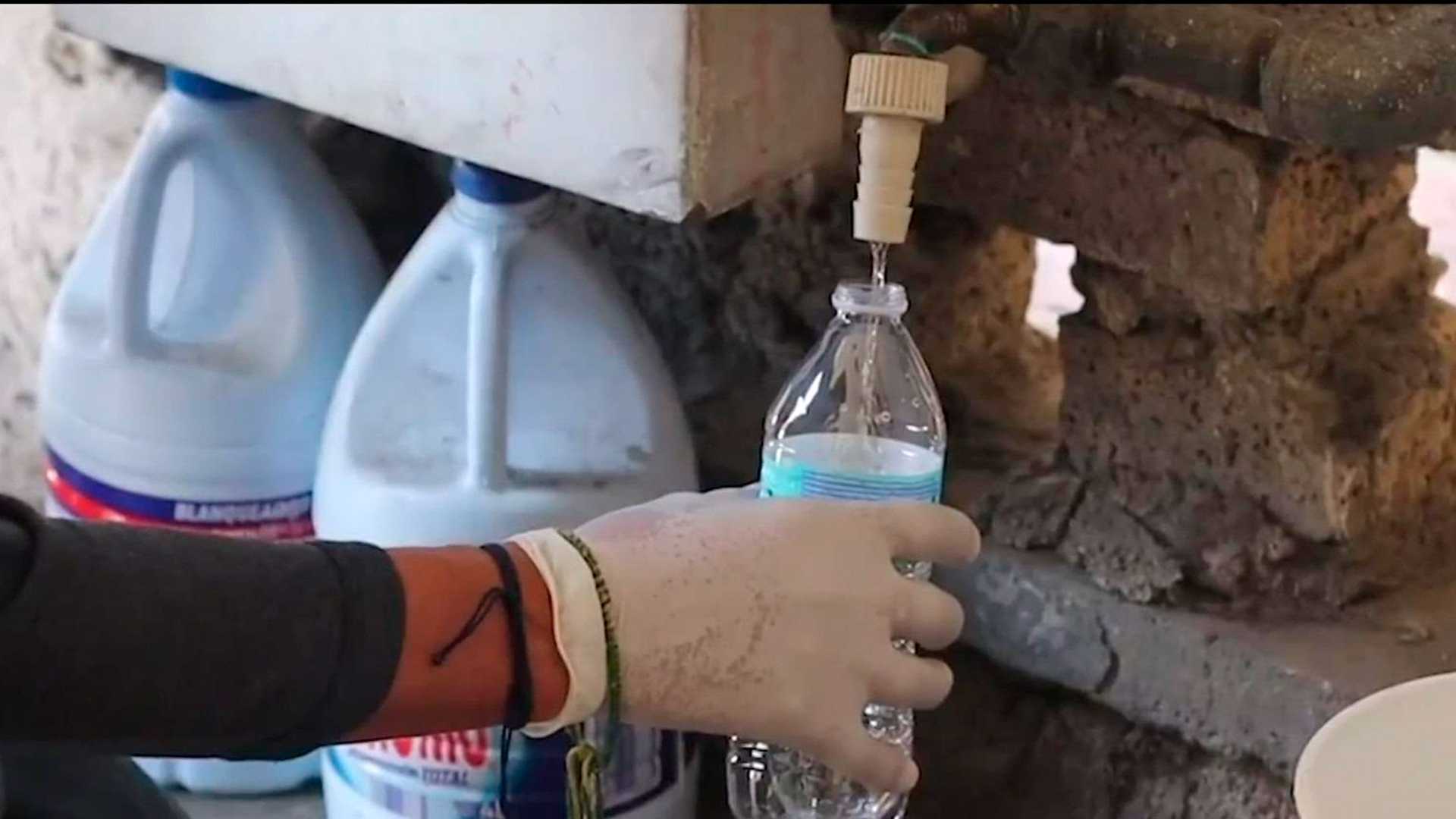 Hace más de un mes comenzaron los reportes por agua contaminada en la alcaldía Bénito Juárez