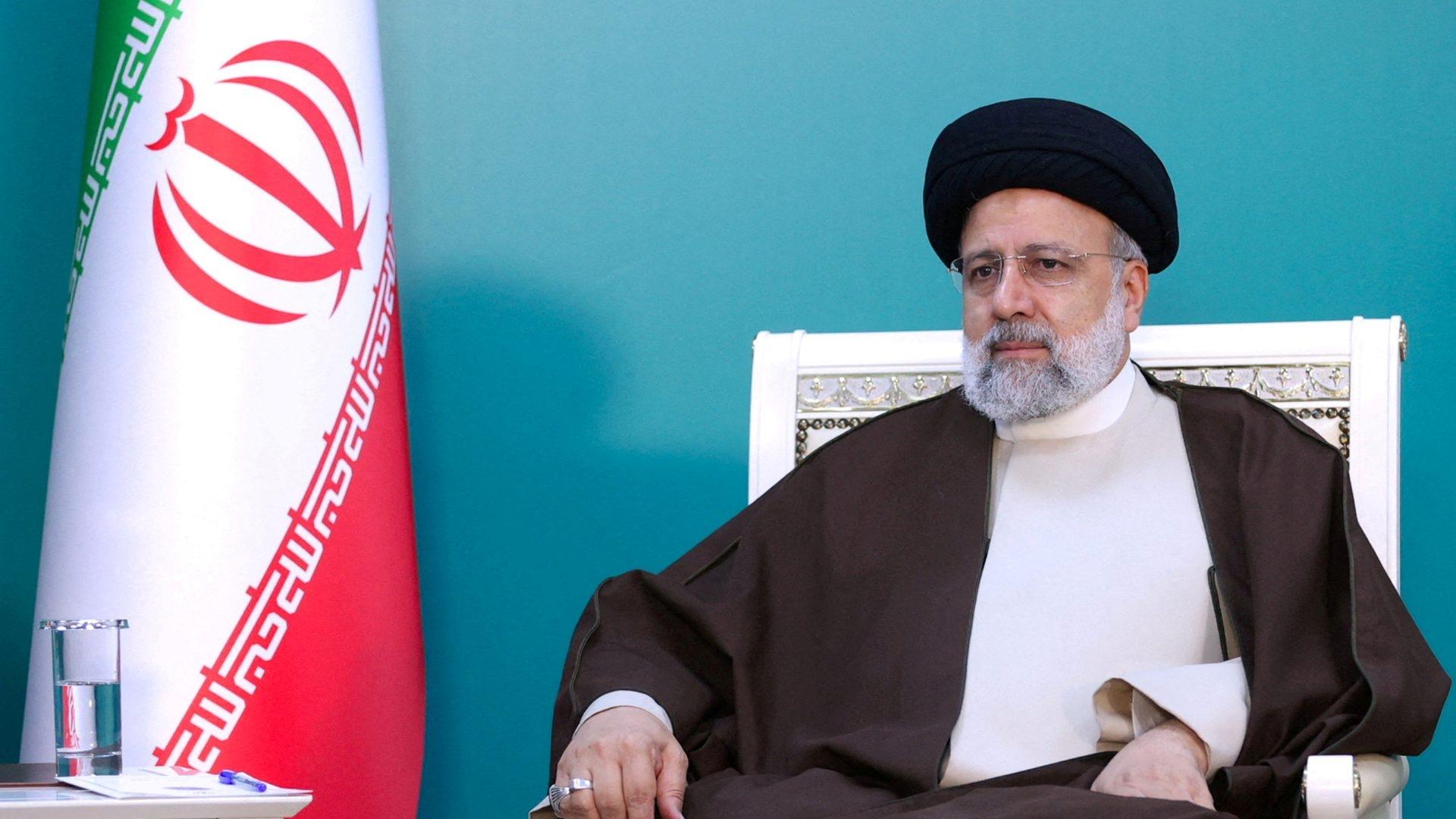 ¿Quién Sería el Sustituto del Presidente Iraní Ebrahim Raisí, si se Confirma su Muerte?