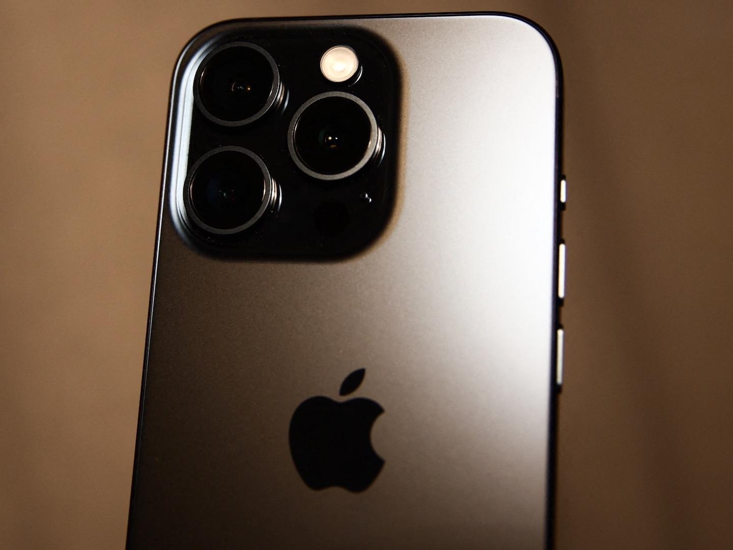 Nueva Actualización del iPhone Revive ‘Nudes’ Ya Borradas