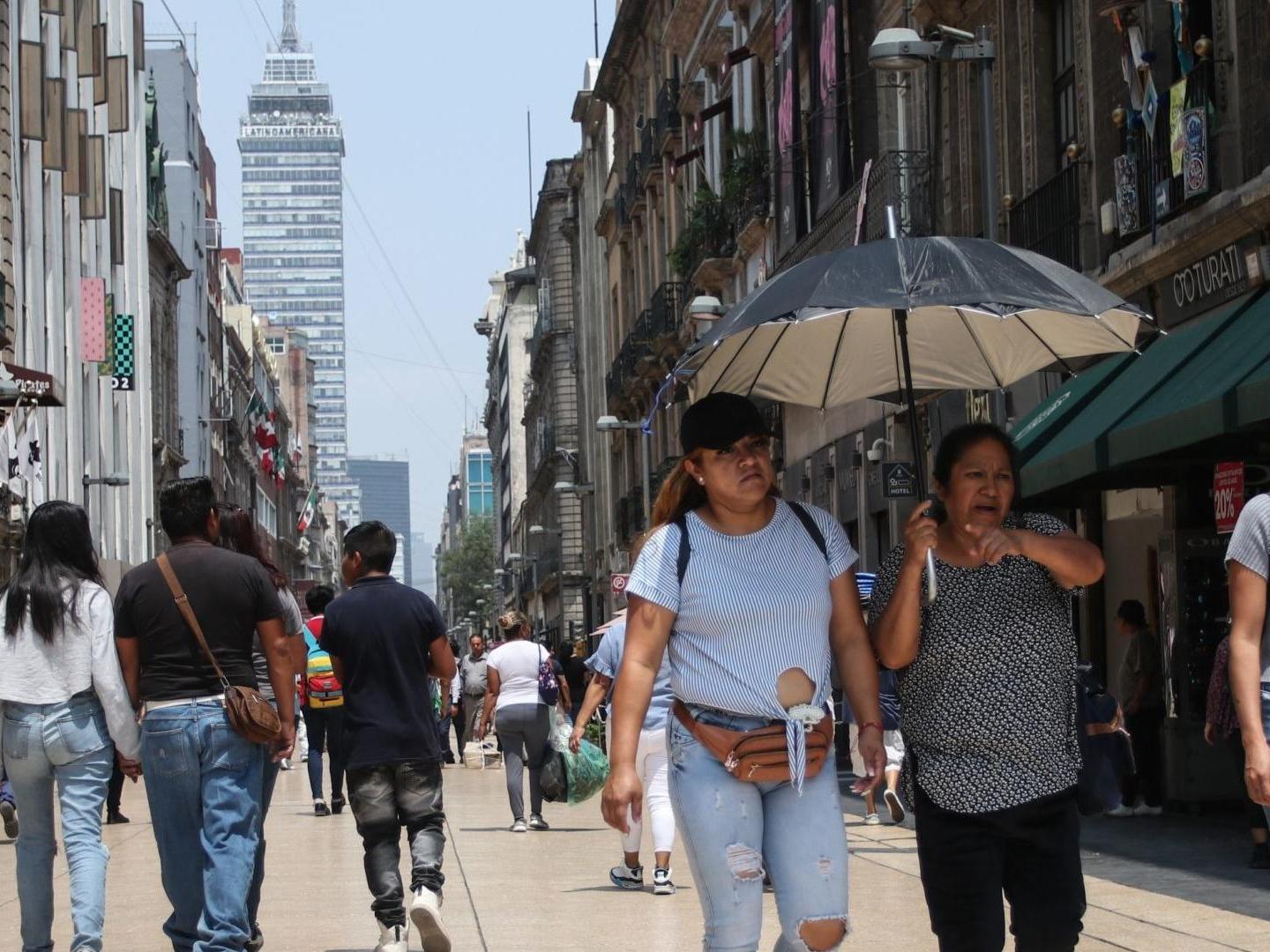 Alertan por Granizo y Torbellinos en el Centro de México por Calor Extremo