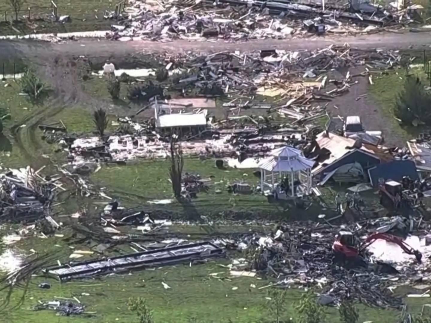 Devastadores Tornados Provocan al Menos 15 muertos en Texas, Oklahoma y Arkansas