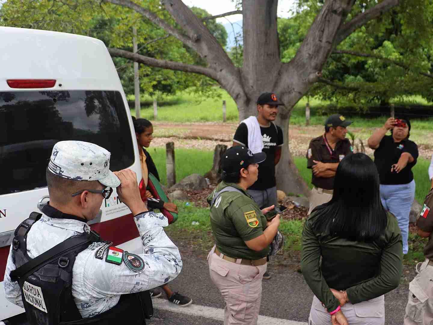 México Frena Caravana Migrante en la Frontera Sur en Víspera de las Elecciones