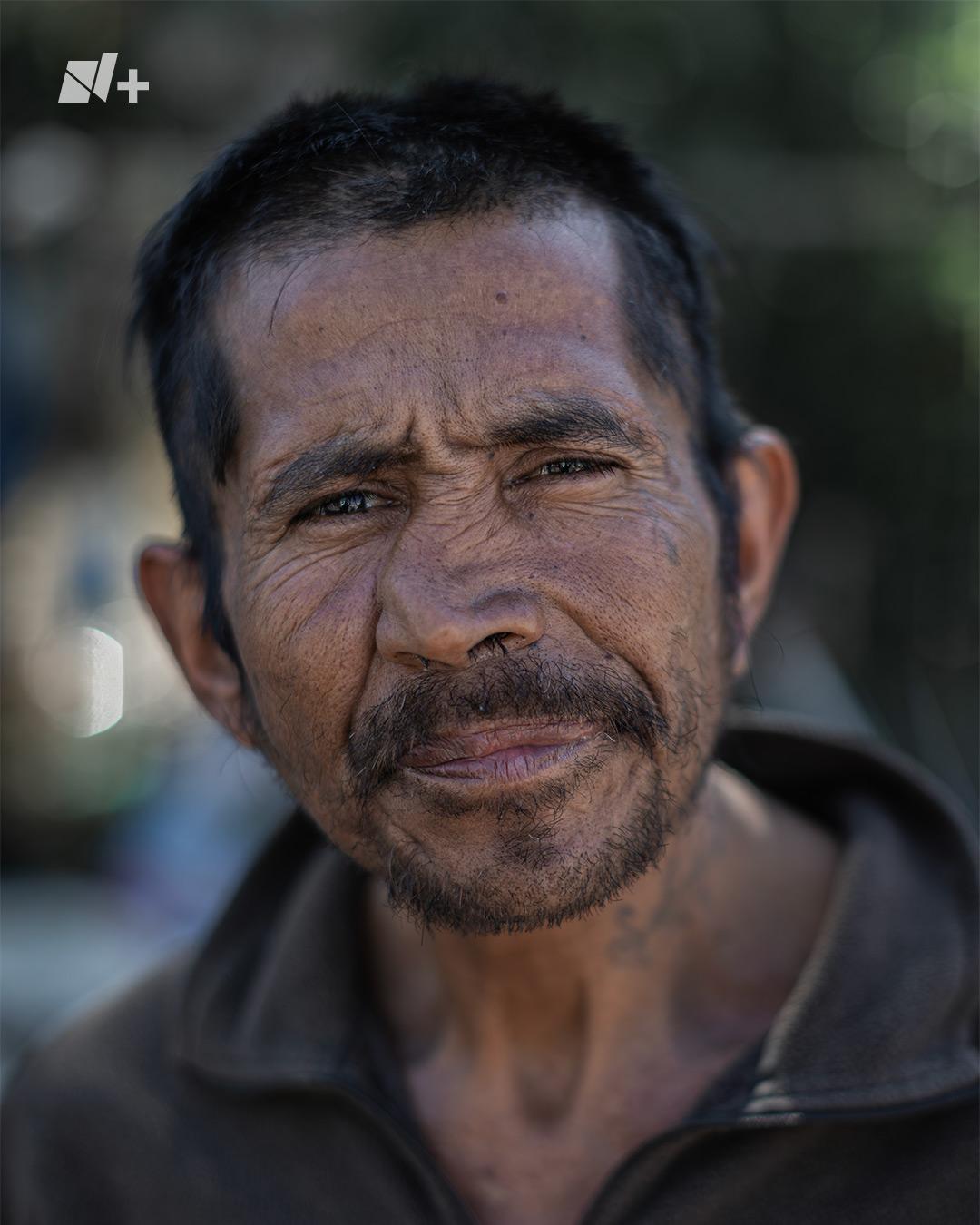 Retrato de un hombre mexicano en situación de calle