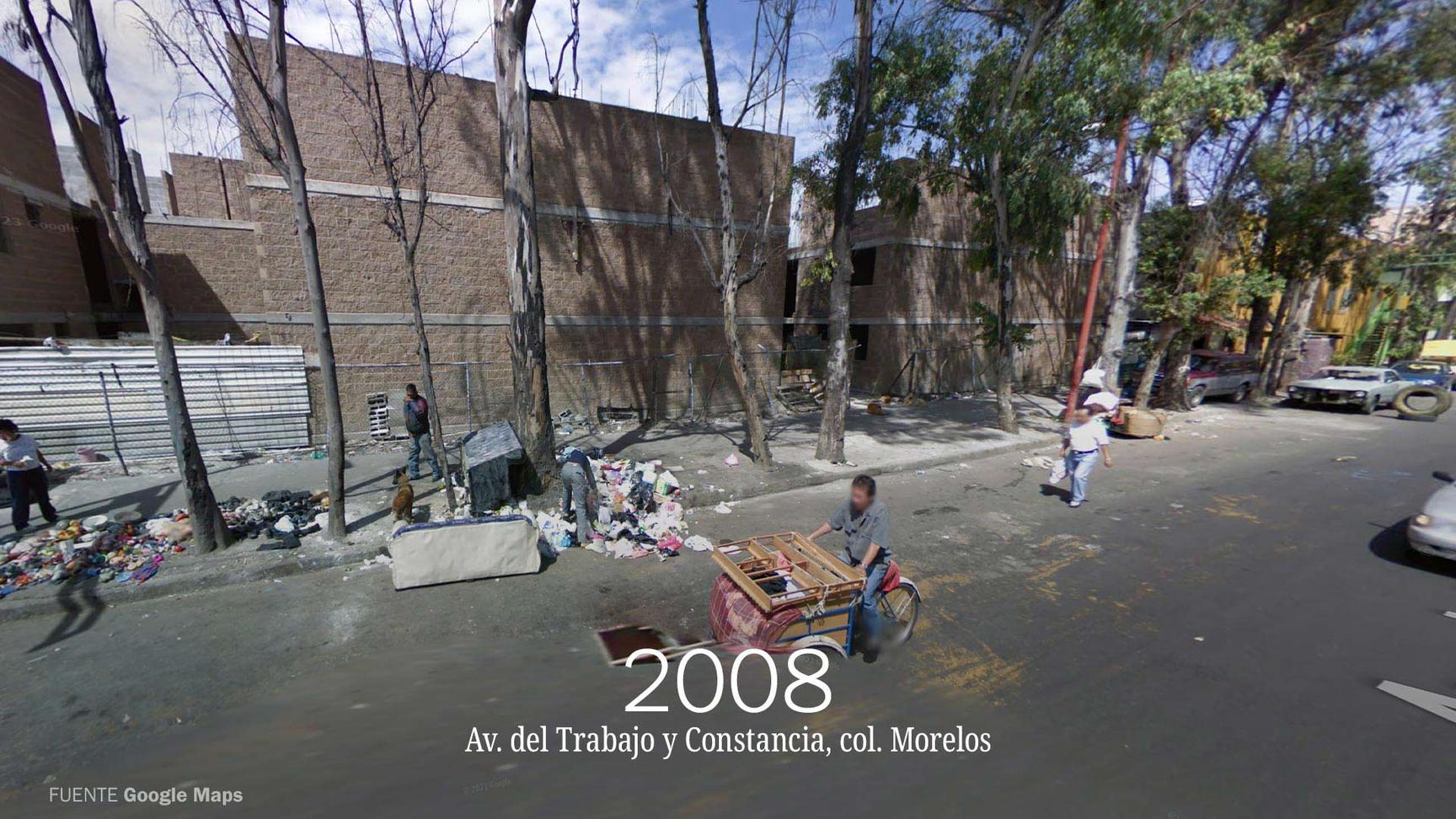 Imagen de Google Maps en la que se muestra un basurero clandestino sobre una avenida de la Ciudad de México en el año 2008
