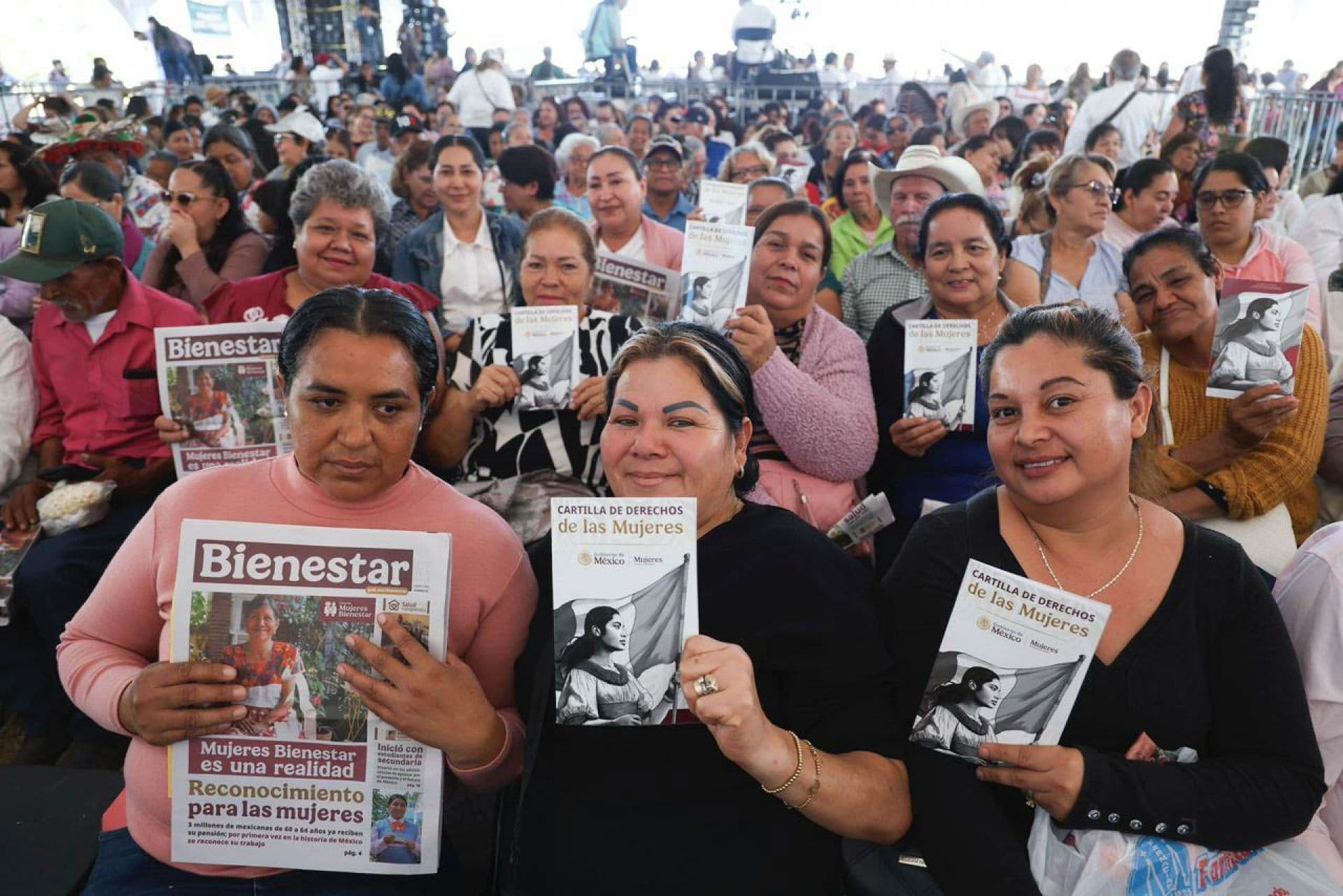 Beneficiarias del programa Mujeres Bienestar. Foto: Cuartoscuro/ Archivo
