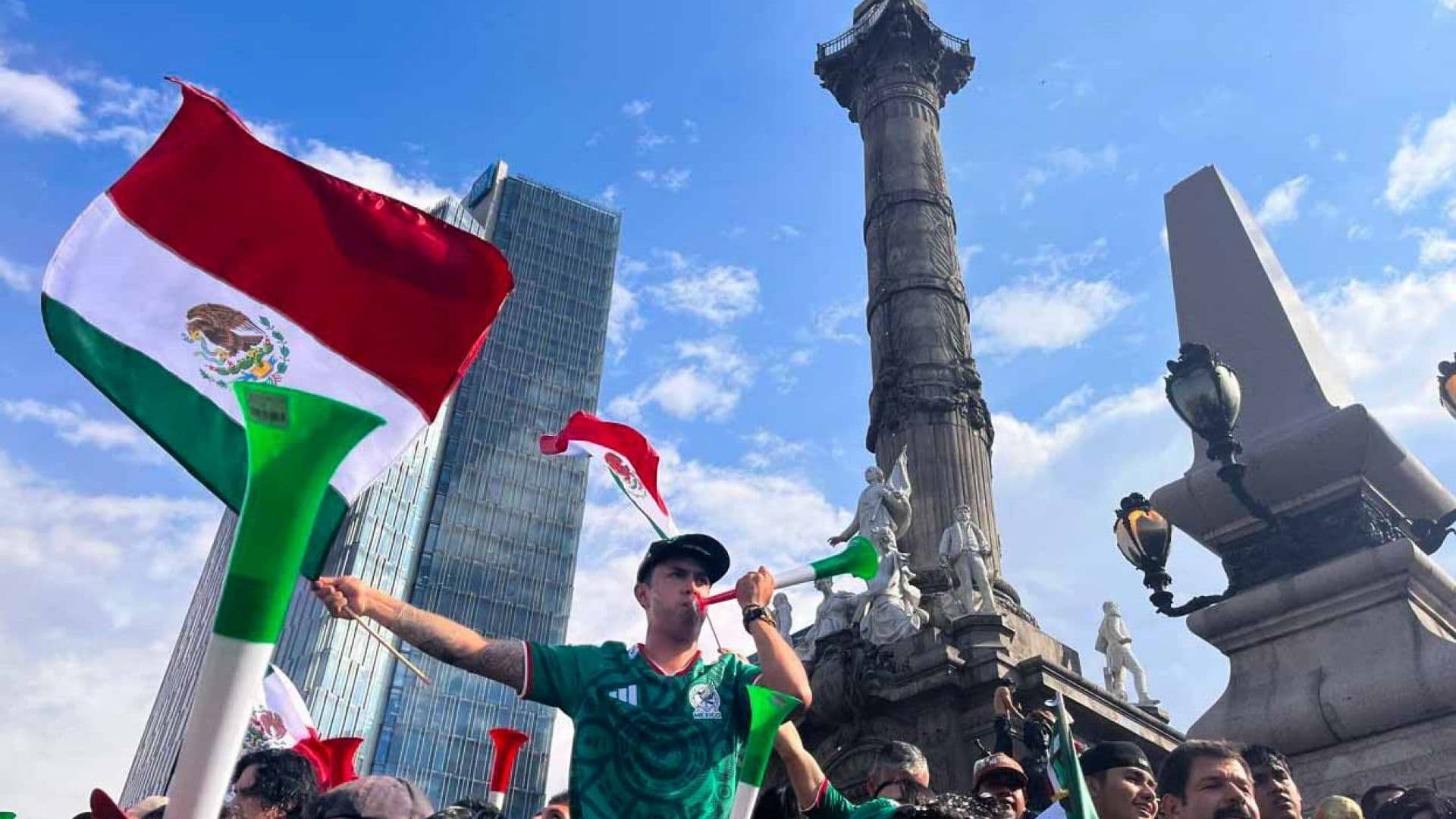 Festejos en el Ángel de la Independencia. Foto: Cuartoscuro/ Archivo