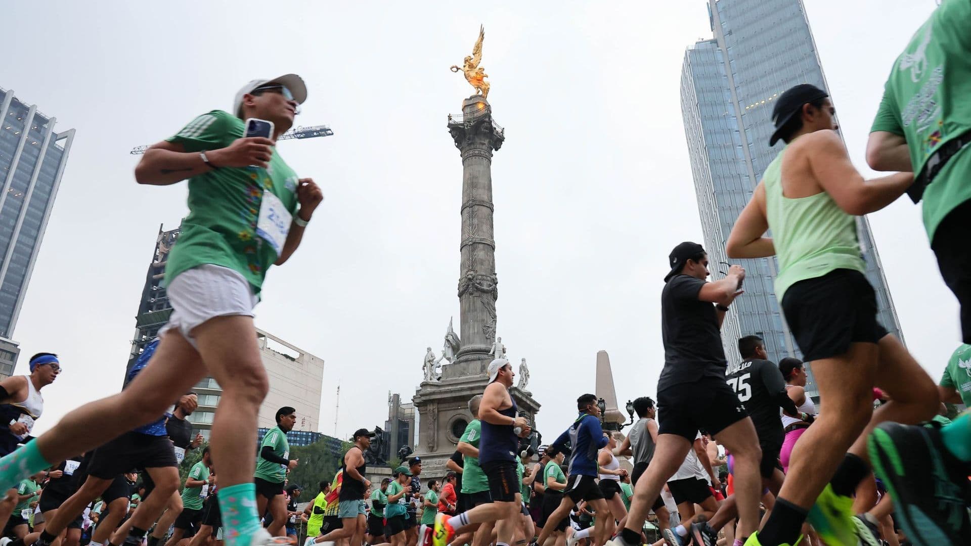 Participantes del Medio Maratón de la Ciudad de México. Foto: Cuartoscuro/ Archivo