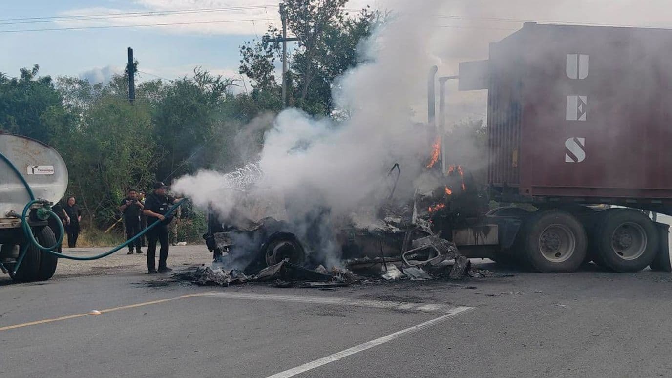 Atienden Bloqueos en Carretera de Tamaulipas Luego de Situación de Riesgo en Matamoros