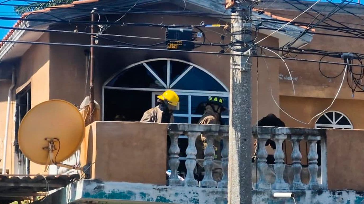 Incendio en Vivienda de Tampico Deja 3 Gatos Muertos y Daños Materiales
