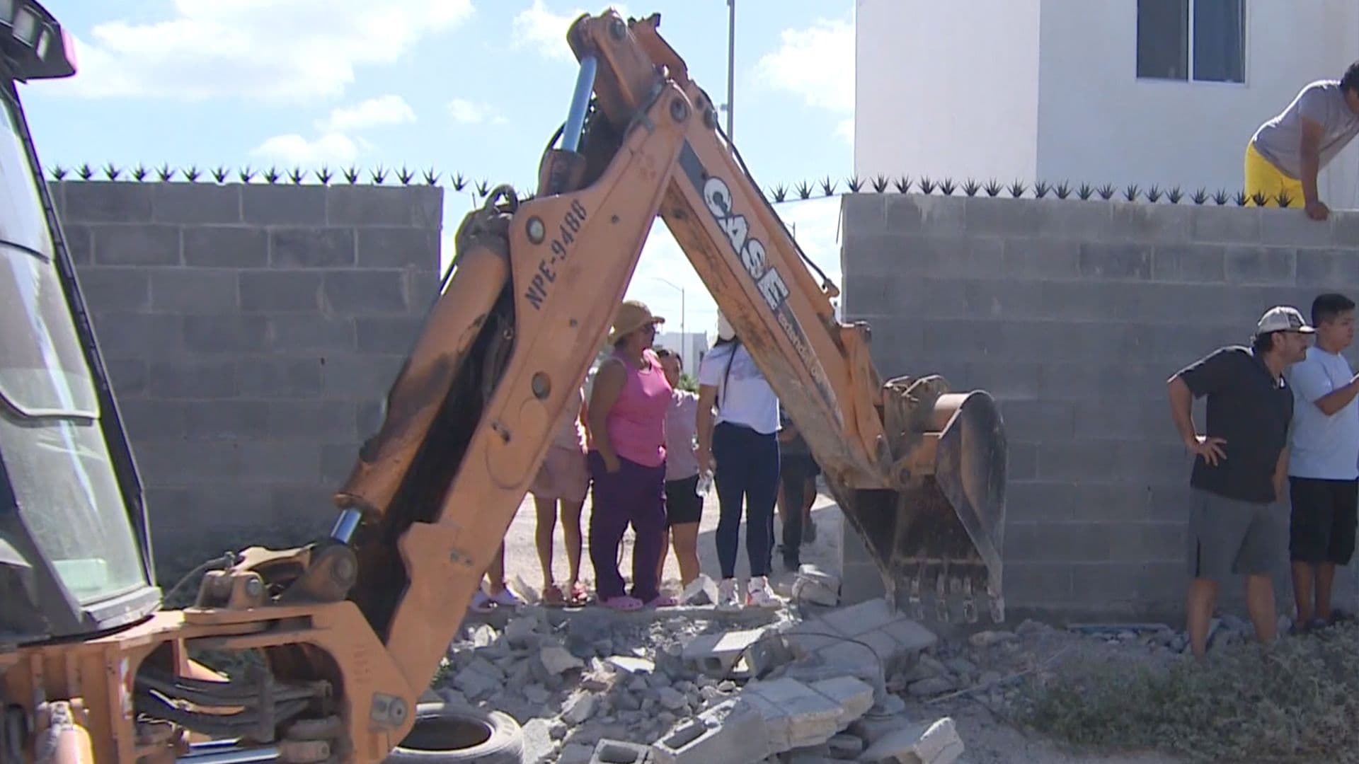 Continúa Conflicto por Derribo de Barda en Sector Vista Alta, en Reynosa, Tamaulipas