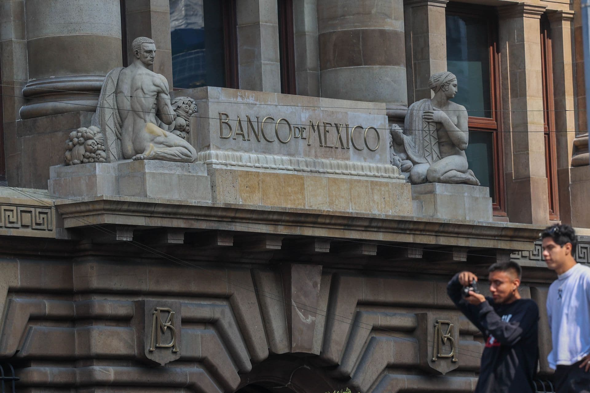 1065046_Banco de México_web.jpg