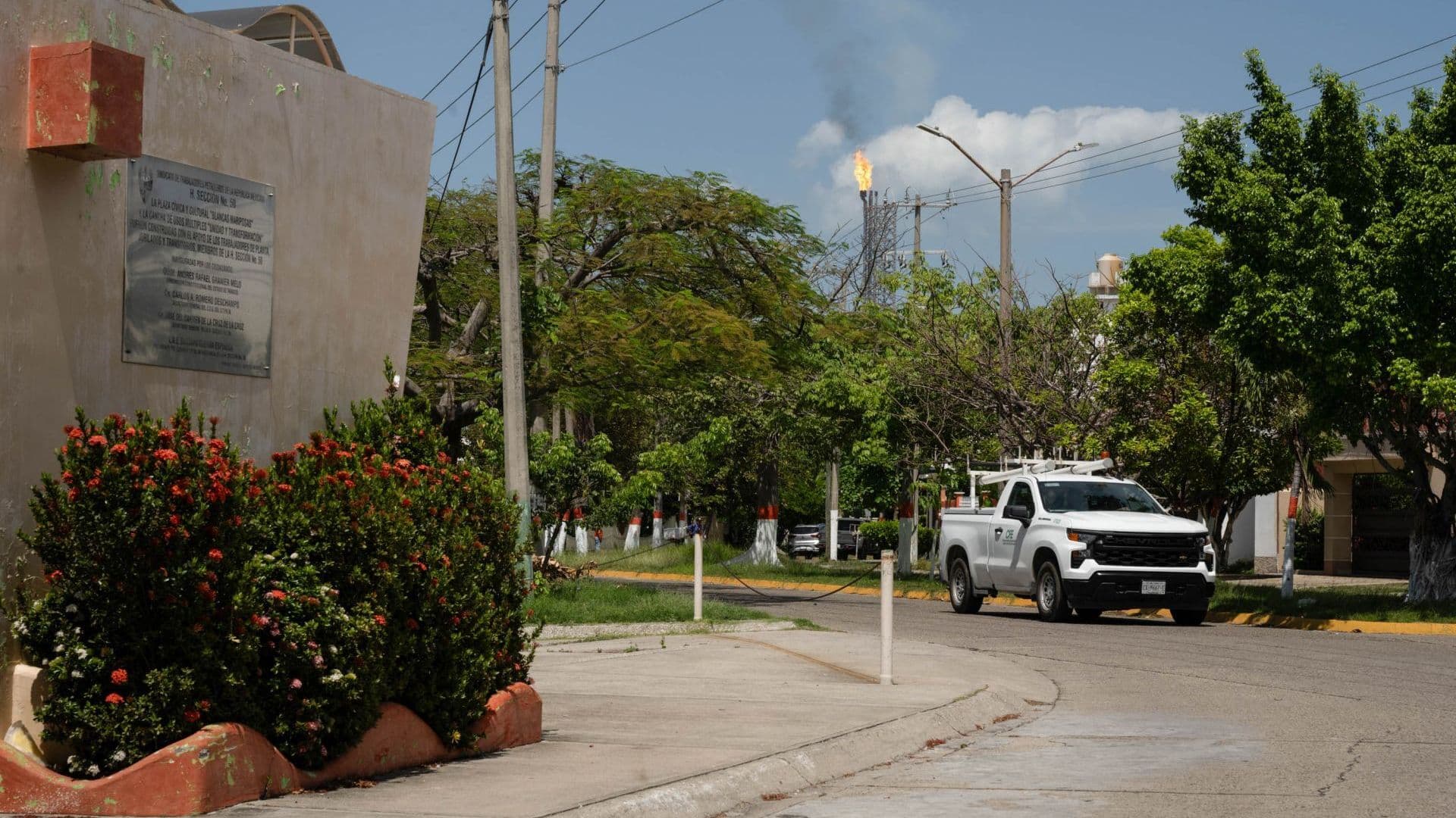 ¿Qué Pasó en Refinería Olmeca Dos Bocas Hoy? Alerta Pemex por Emisión de Vapor en Tanque de Almacenamiento