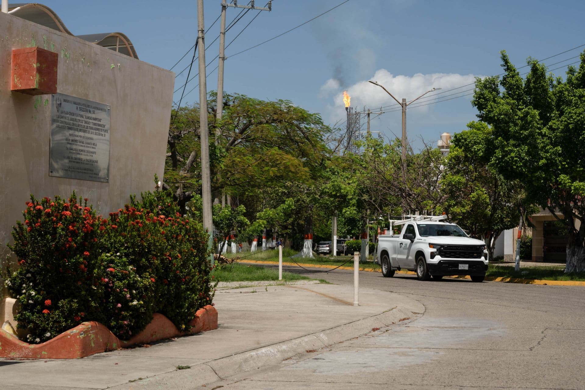 ¿Qué Pasó en Refinería Olmeca Dos Bocas Hoy? Alerta Pemex por Emisión de Vapor en Tanque de Almacenamiento