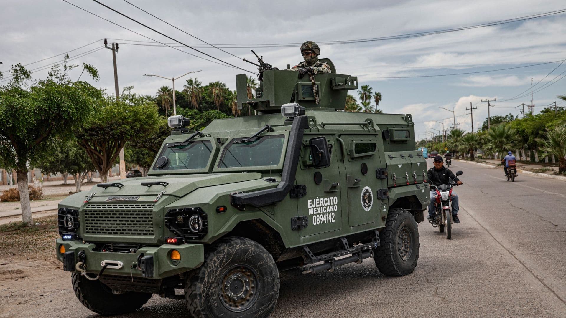Gabinete de Seguridad Desmiente Escolta a Rubén Rocha