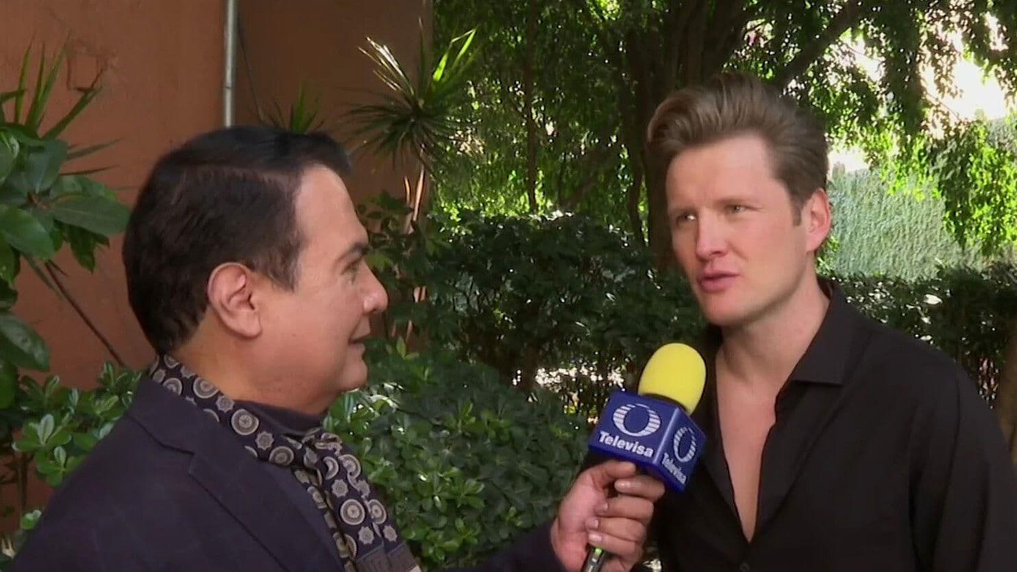 Alexander Acha Regresa Más Romántico y en Italiano