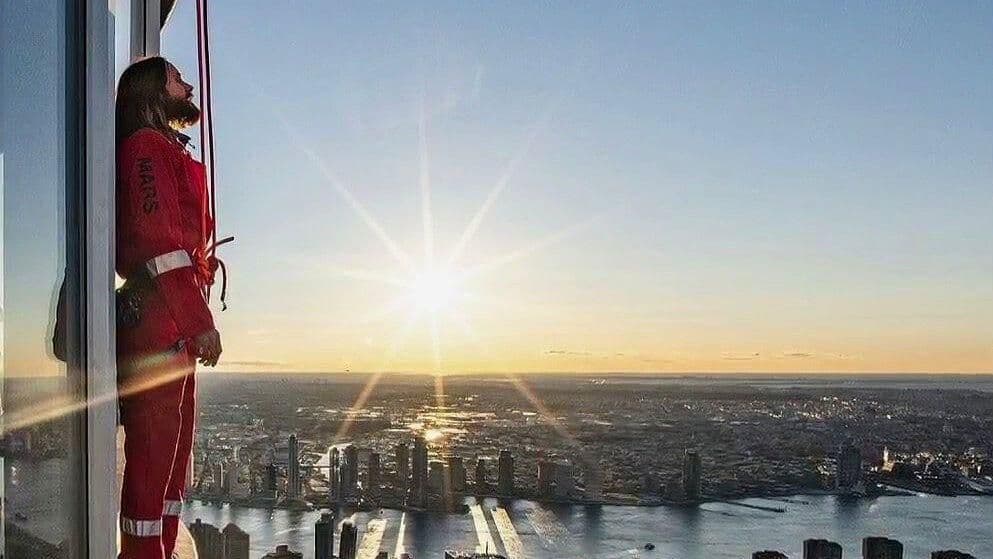 Jared Leto Comparte Imágenes de su Escalada al Empire State Building