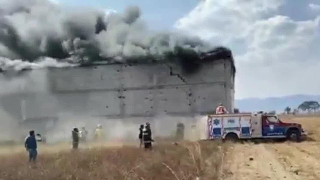 Arde Bodega en Llamas en Ciudad Serdán, Puebla