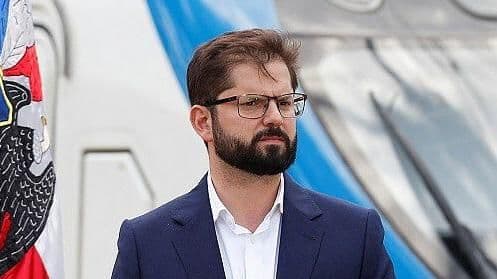 Popularidad de Gabriel Boric se Desploma en Chile