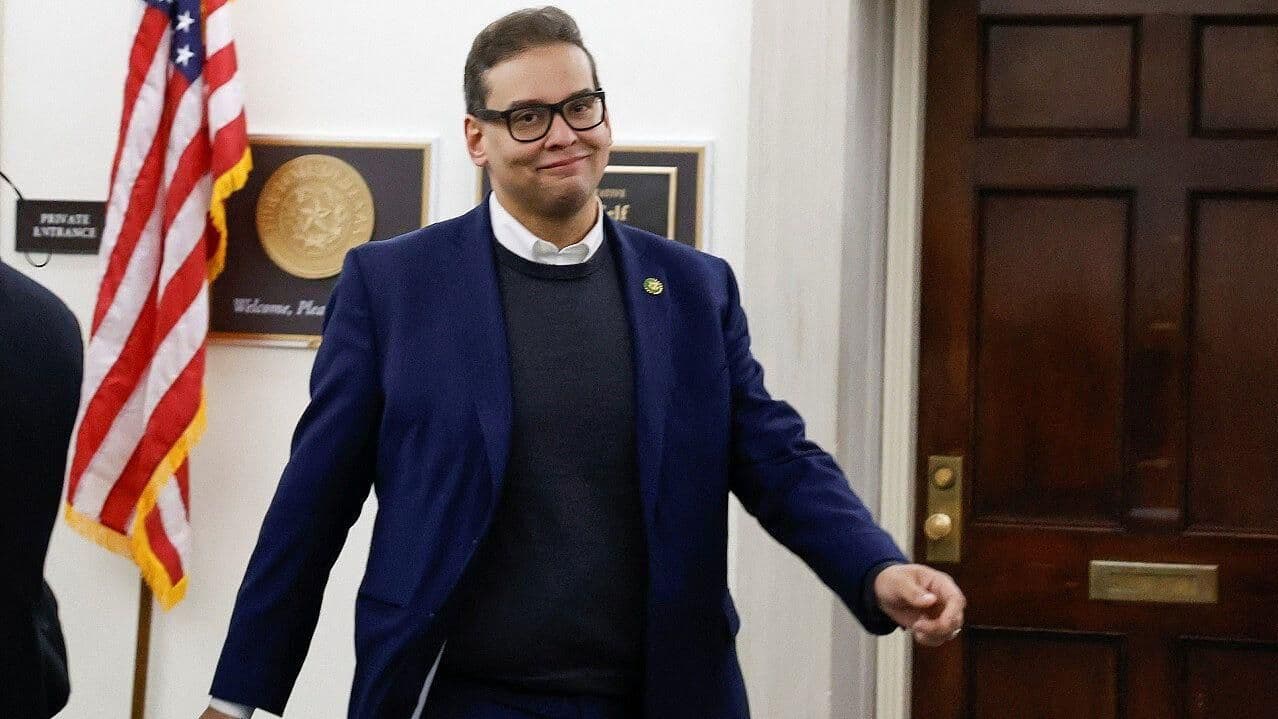 Polémico George Santos Dimitirá Temporalmente de Su Labor