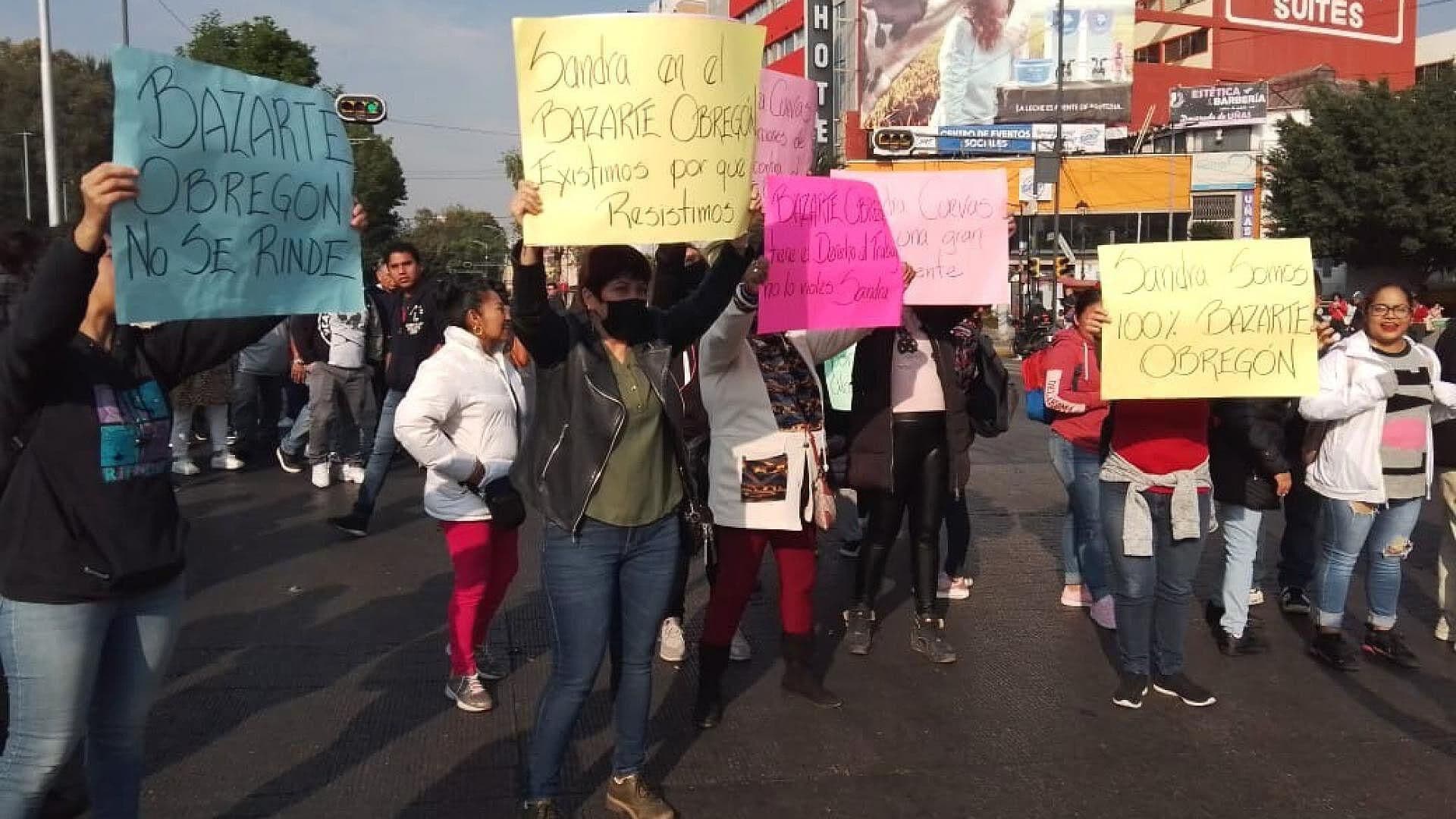 Comerciantes Bloquean Avenida Cuauhtémoc en Roma Sur, CDMX
