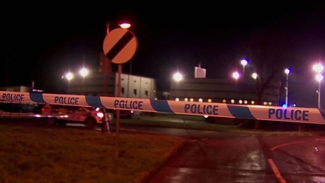 Conmoción en Irlanda del Norte Por Atentado Contra Policía