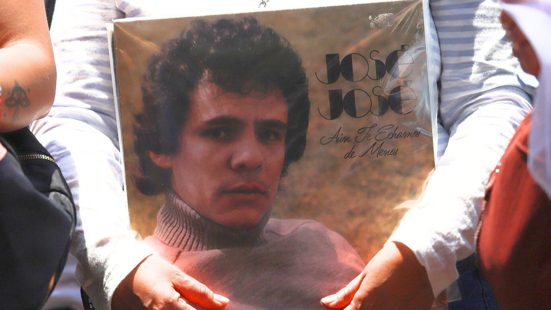 José José: Así Fue el Homenaje al Príncipe de la Canción por su Cumpleaños: "Era Alguien Grande"