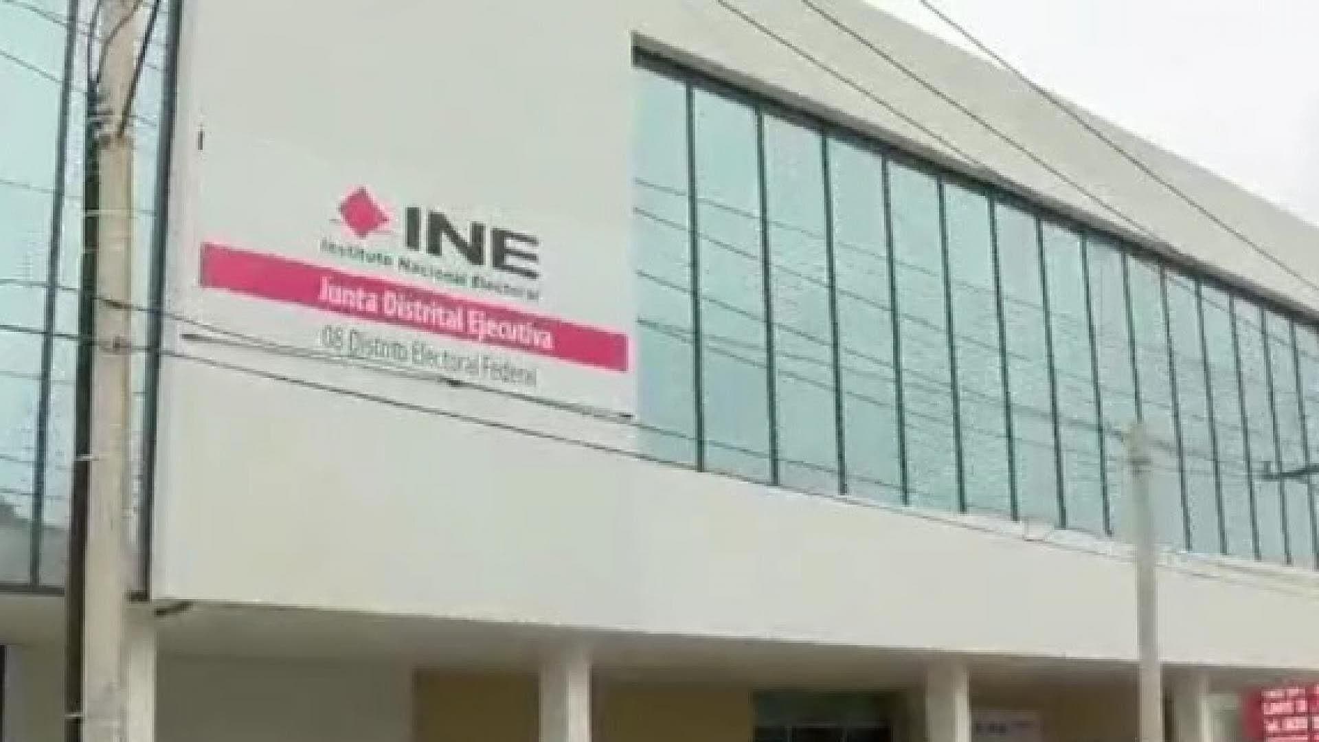Incertidumbre Laboral en INE Tampico Por Plan B