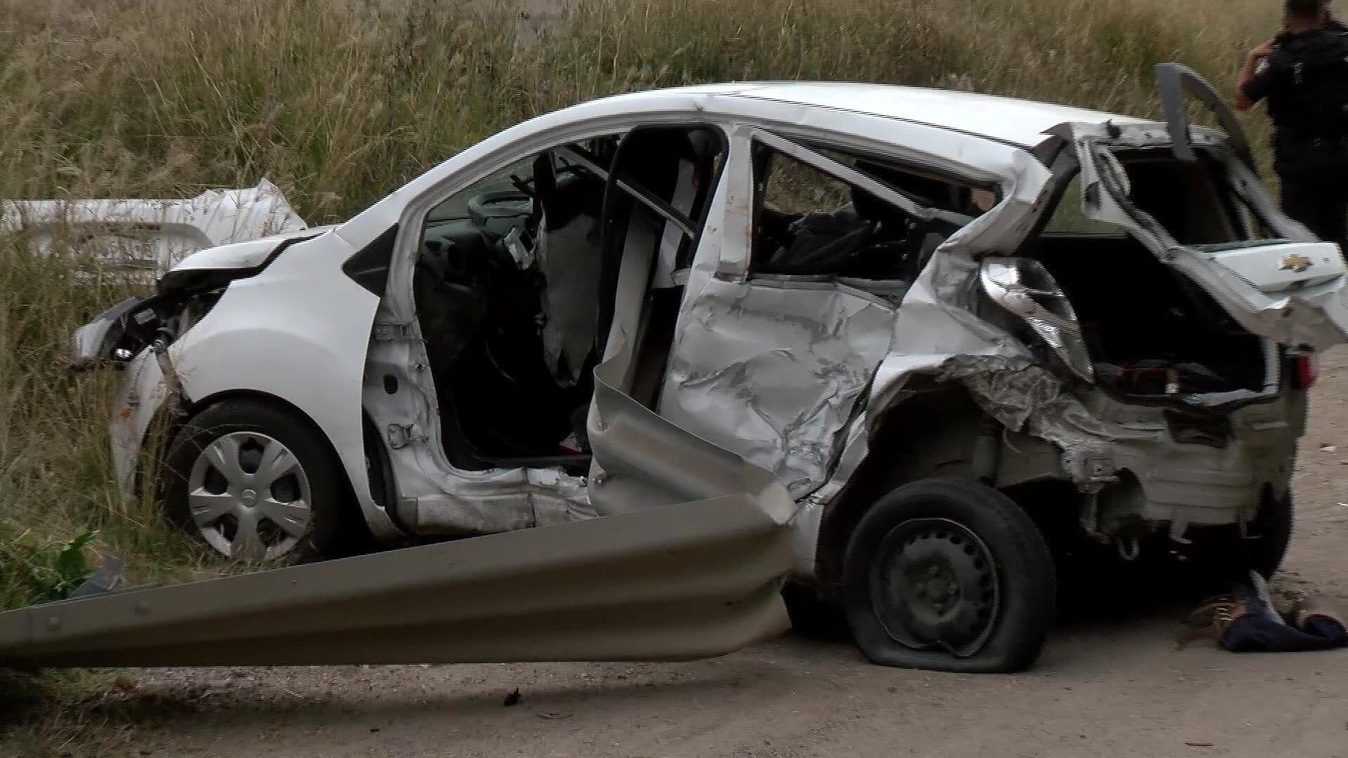 Una Persona Perdió Sus Piernas Tras Fuerte Choque Vehicular sobre la Carretera León - Lagos