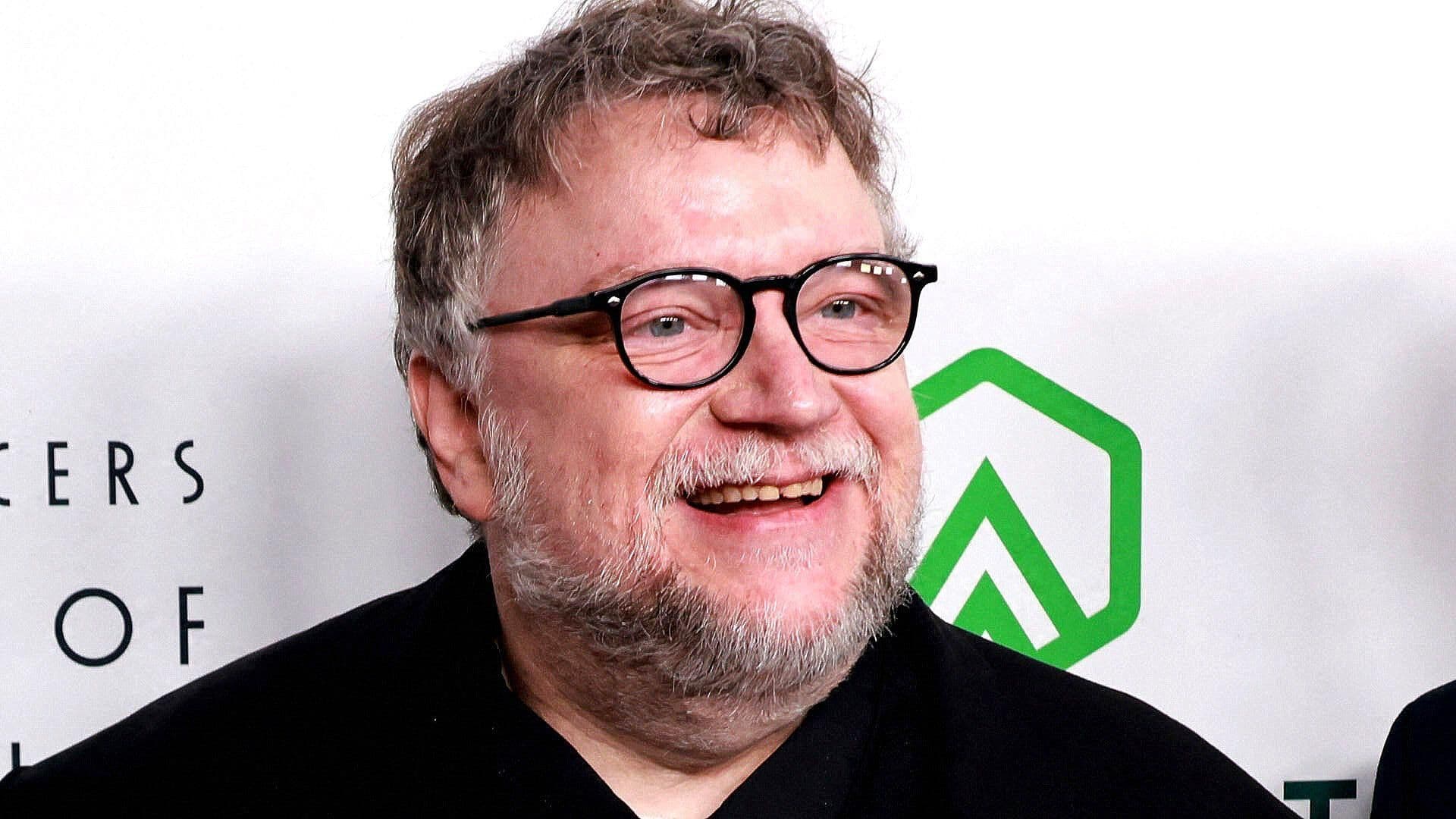 Del Toro Revela que su Trabajo lo Hace Pensando en México