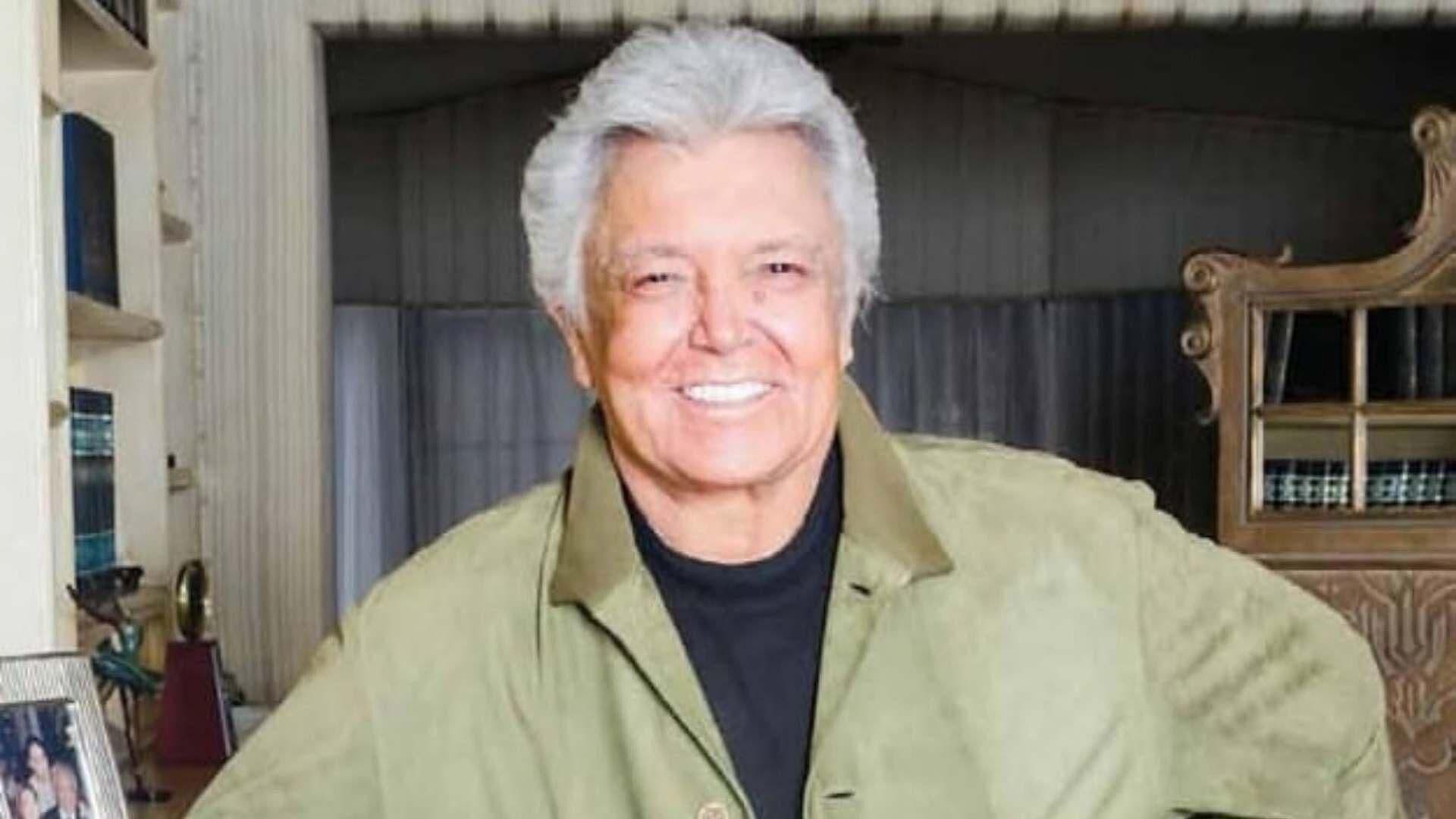 Alberto Vázquez Desmiente Retiro por Supuestos Problemas de Salud