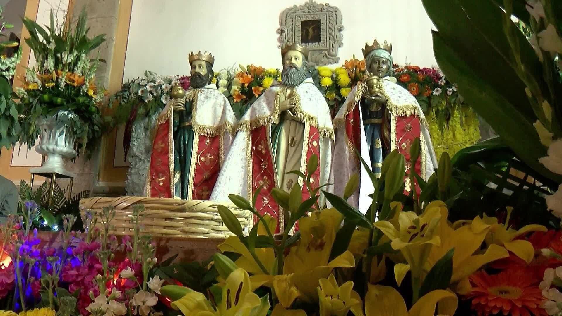 Milagros Concedidos Por Los Santos Reyes Magos de Cajititlán
