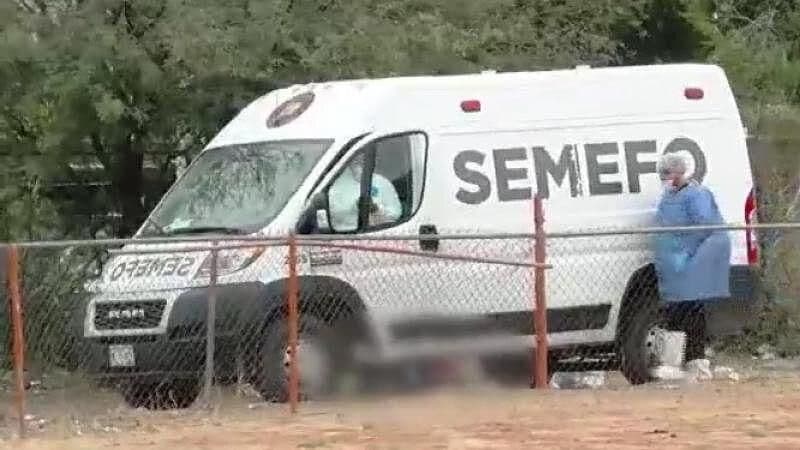 Hombre es Encontrado Sin Vida en Campos Deportivos de la Sauceda