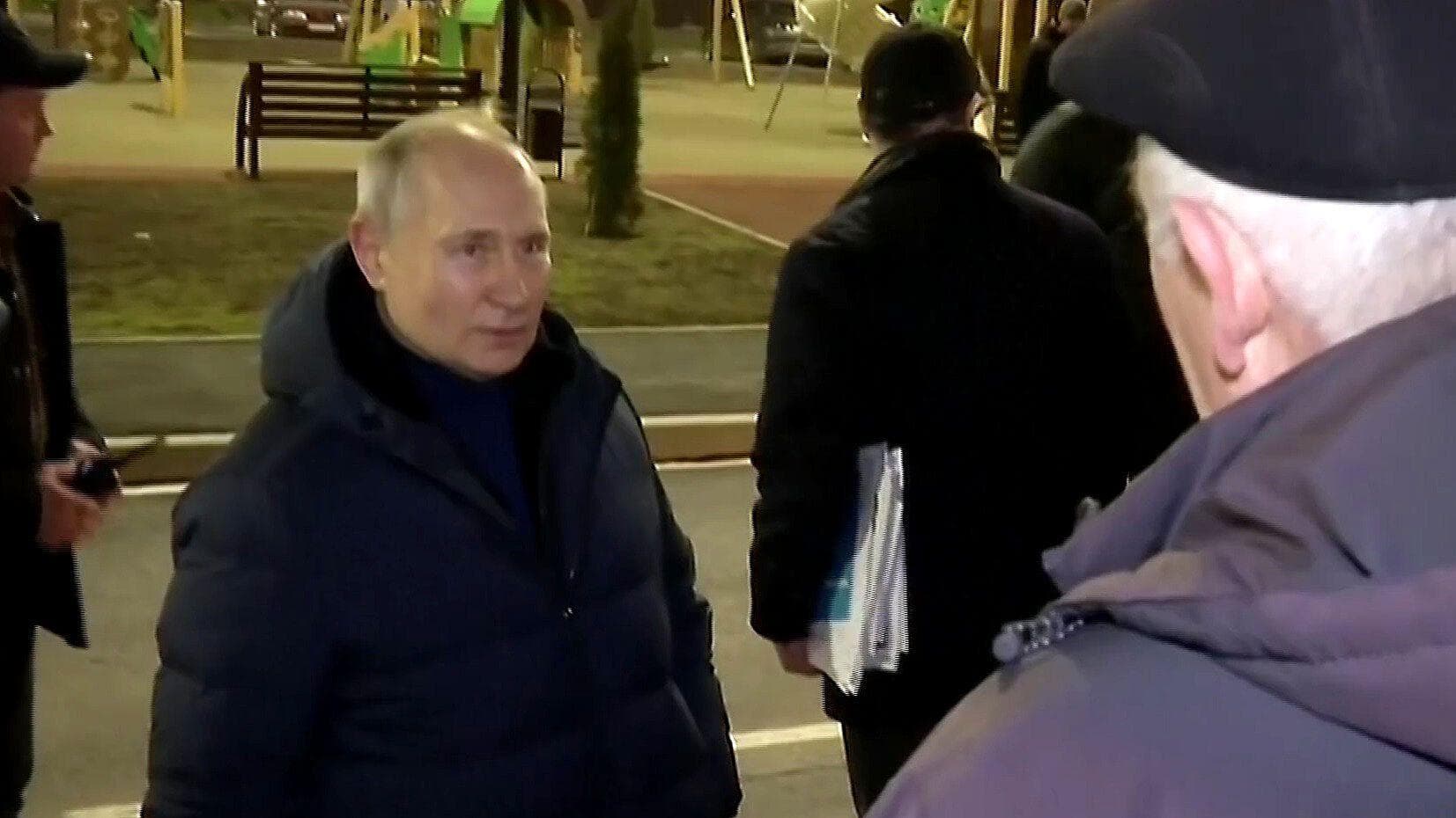 Vladímir Putin Visita Mariúpol Tras Invasión a Ucrania