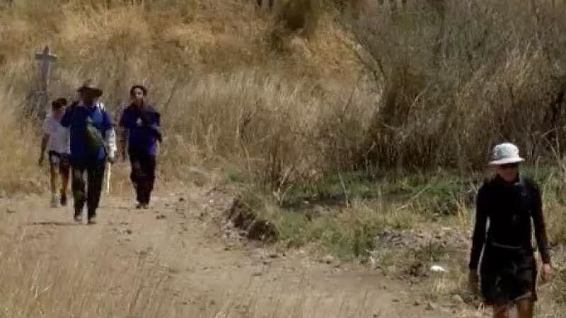 Peregrinos Emprenden su Camino Hacia Talpa