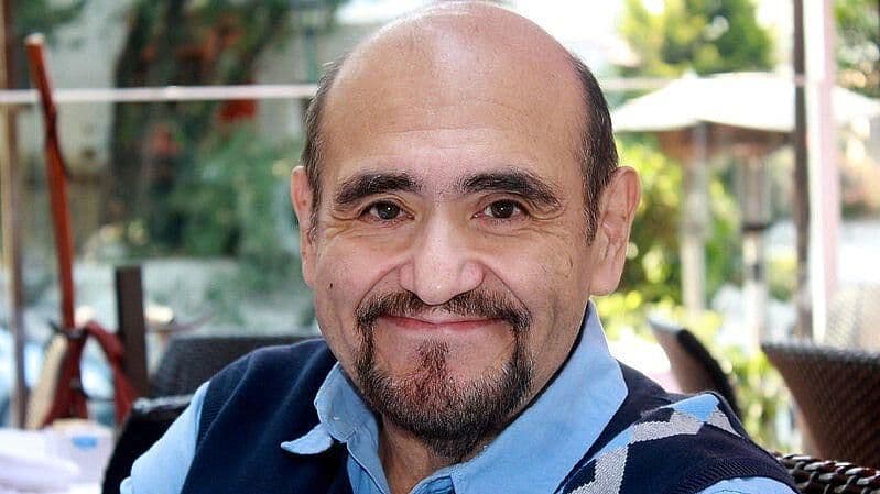 Edgar Vivar Lamenta Muerte de Rebecca Jones