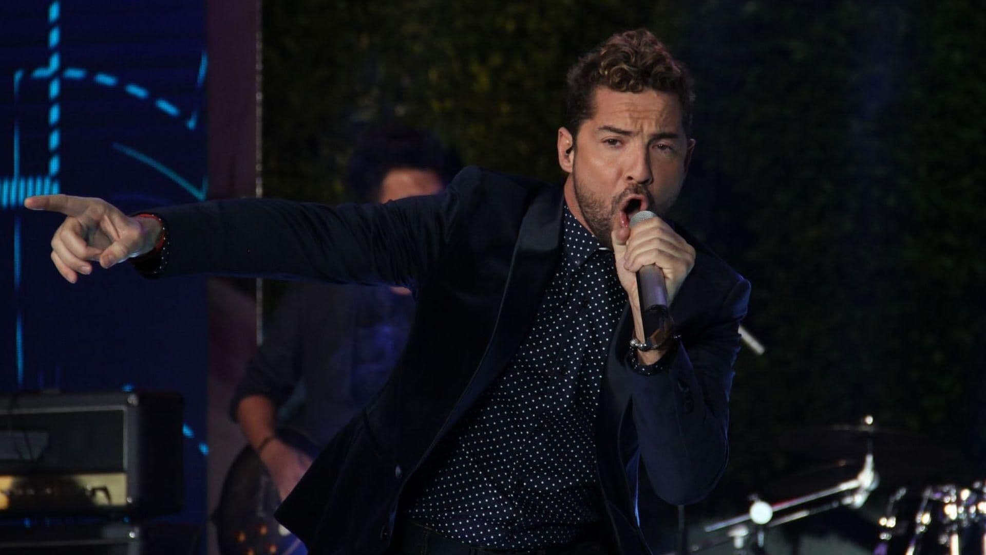 David Bisbal da Show en Hospital Donde Estuvo su Hermano