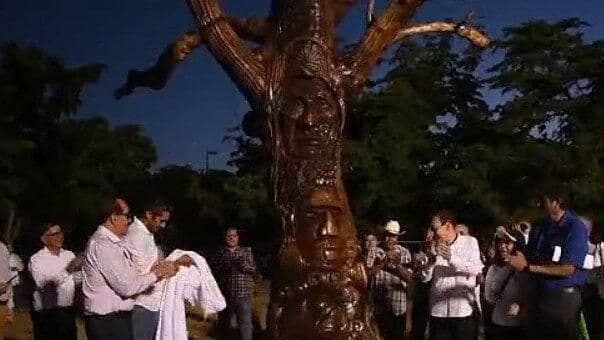 Inauguran Escultura de Tótem Sonorense en La Sauceda