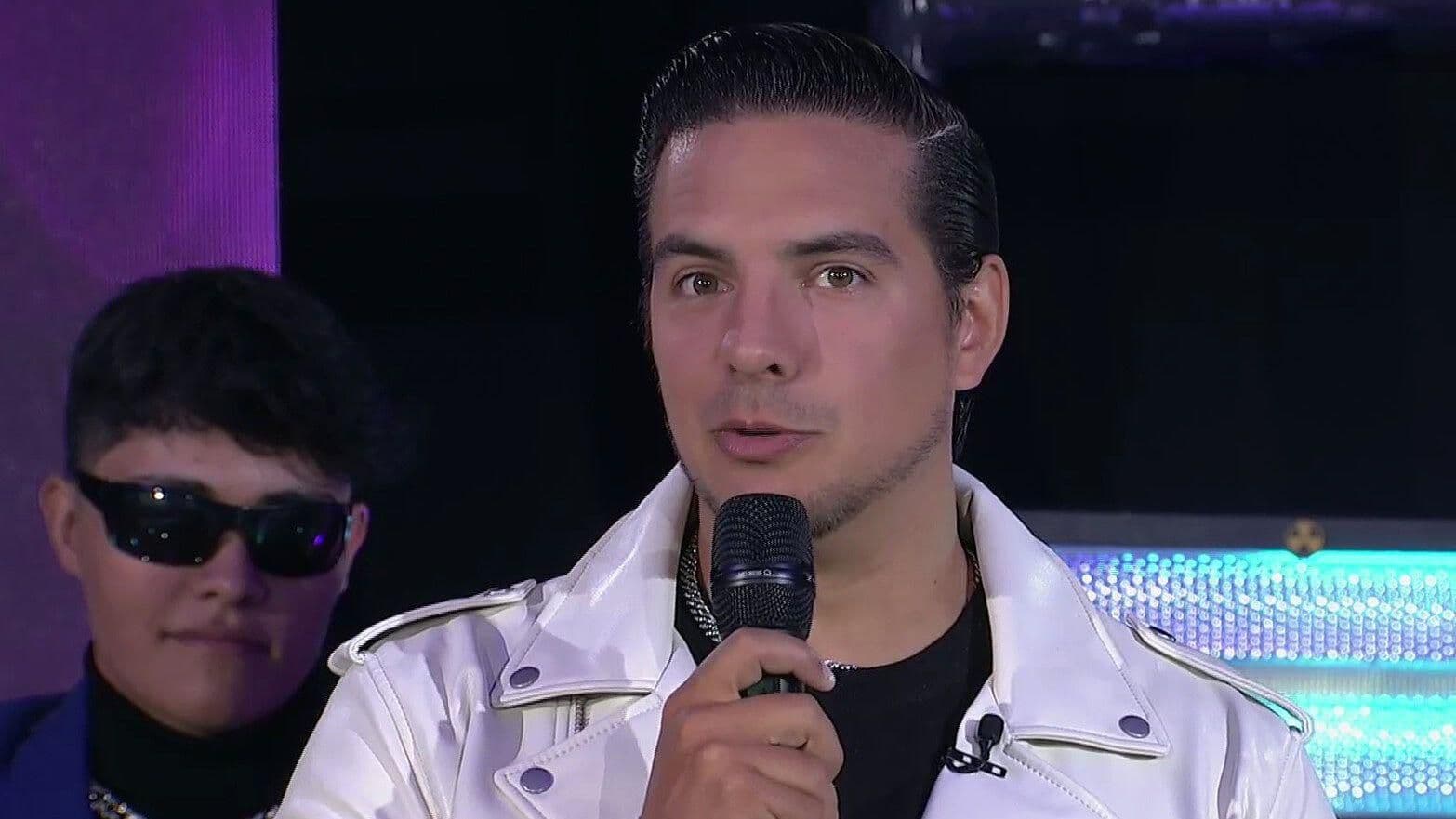 Entrevista con Vadhir Derbez sobre ‘Qué Pasaría’