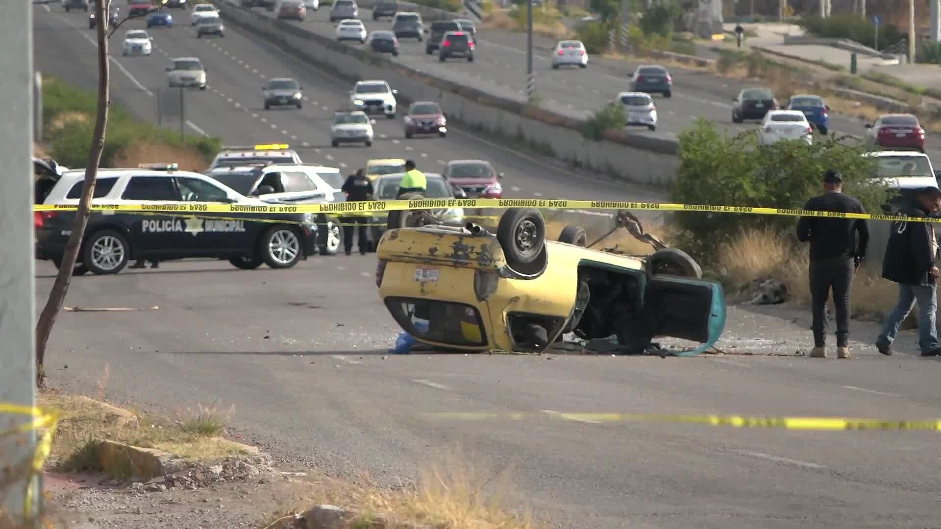 Una Persona Falleció en un Accidente de Volcadura en Juriquilla, Querétaro