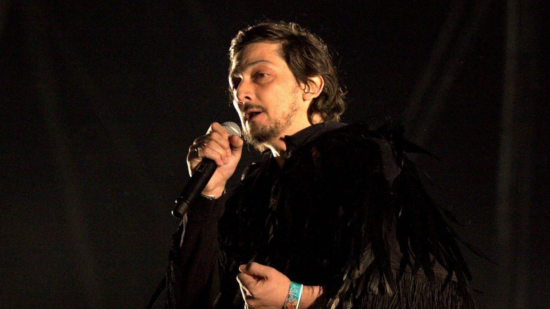 León Larregui Da Pésame por Mujeres que Cayeron a Coladera