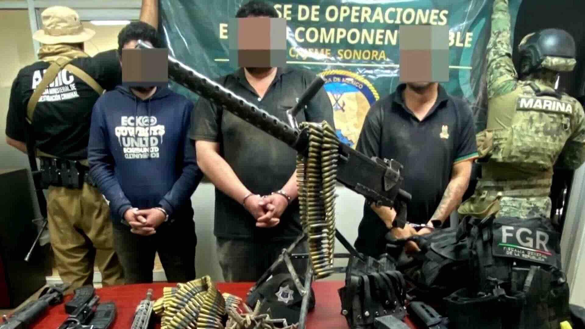 Rescatan a Dos Menores y Aseguran Armas y Drogas en Cateo en Bácum, Sonora