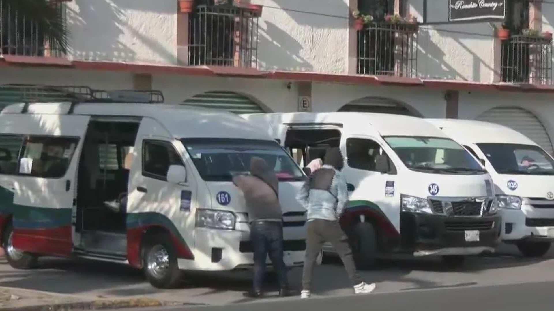 Transportistas de Tecámac, Edomex, se Concentran en Bulevar Ojo de Agua