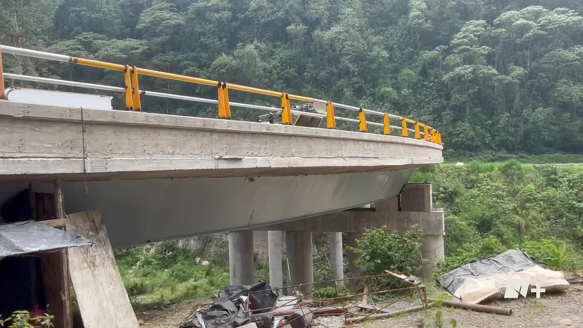 Supuesta Estructura Dañada de Puente de Chocamán