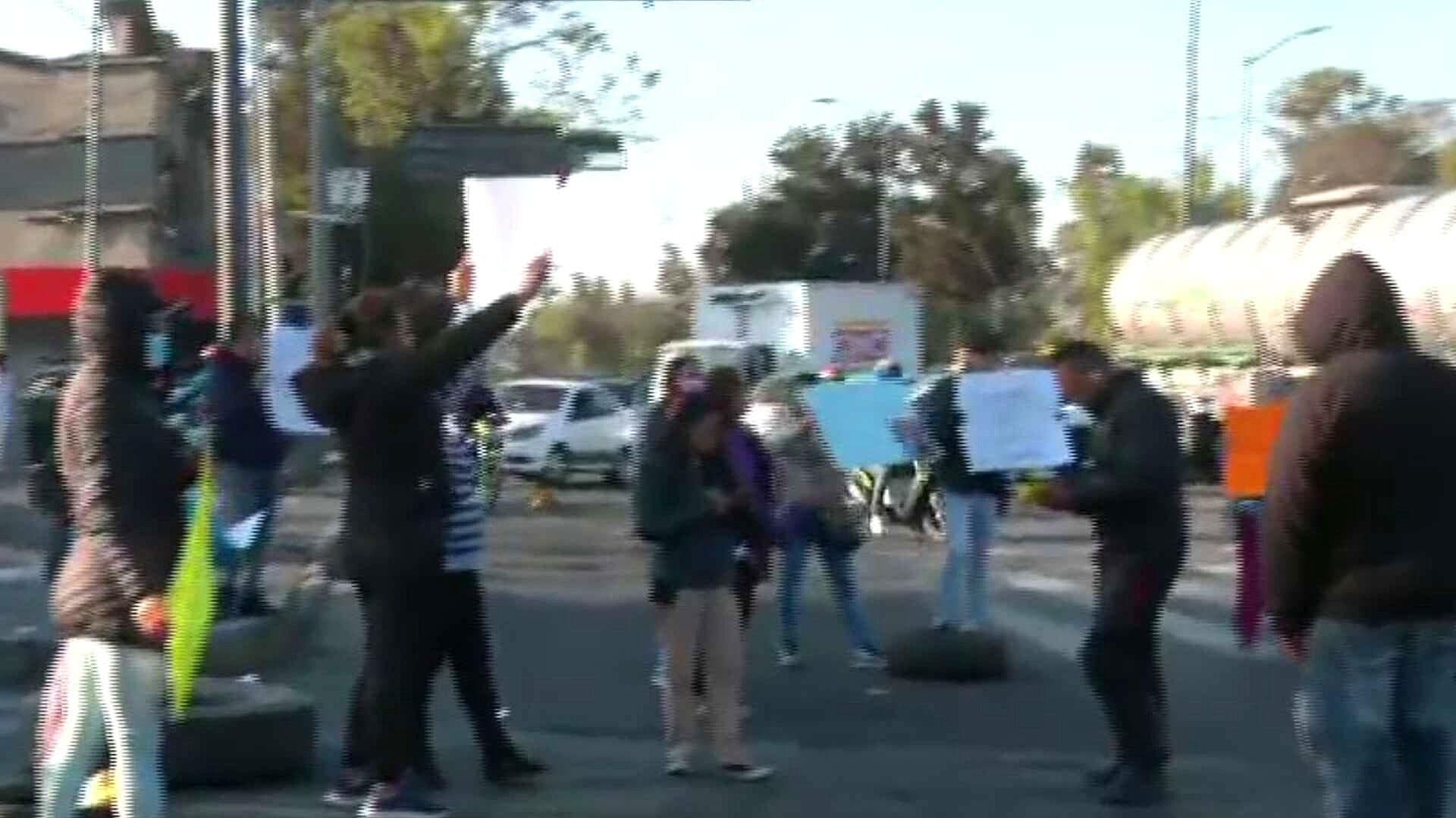 Familiares de Mujer Atropellada Bloquean Eje 5 Sur y Guelatao, CDMX