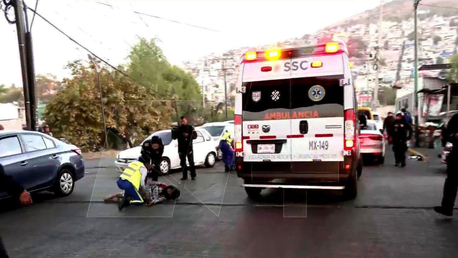 Choque en Ticomán y Río de los Remedios, CDMX, Deja dos Motociclistas Lesionados