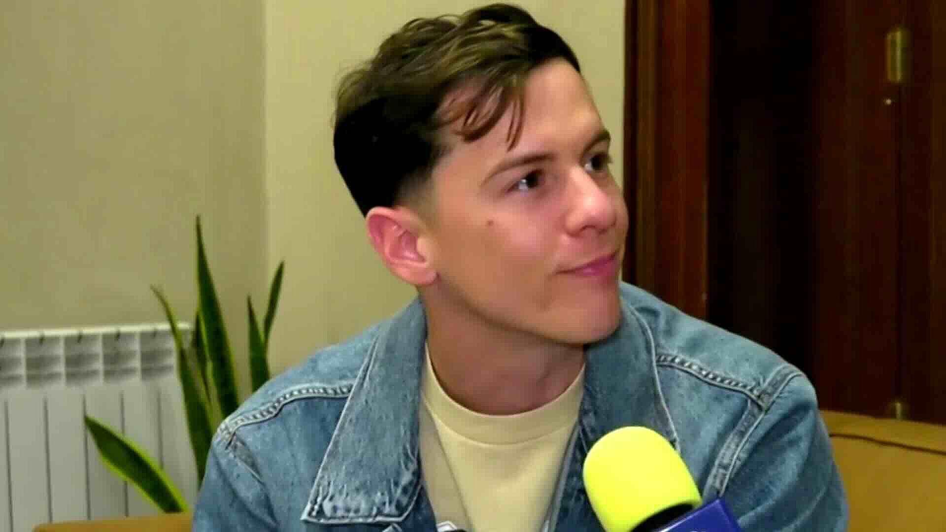 Guaynaa Lanza "Cumbia y Amor" y Revela que Espera un Bebé con Lele Pons