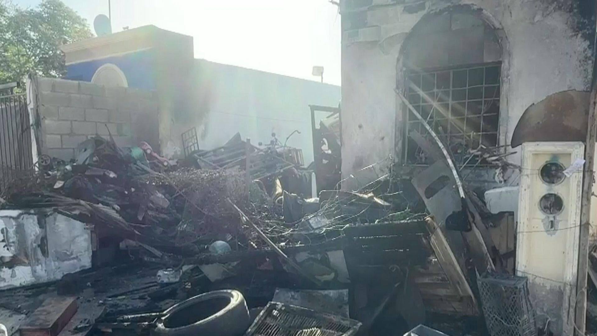 Rescatan a Pareja de Incendio en Misione de Creel en Ciudad Juárez