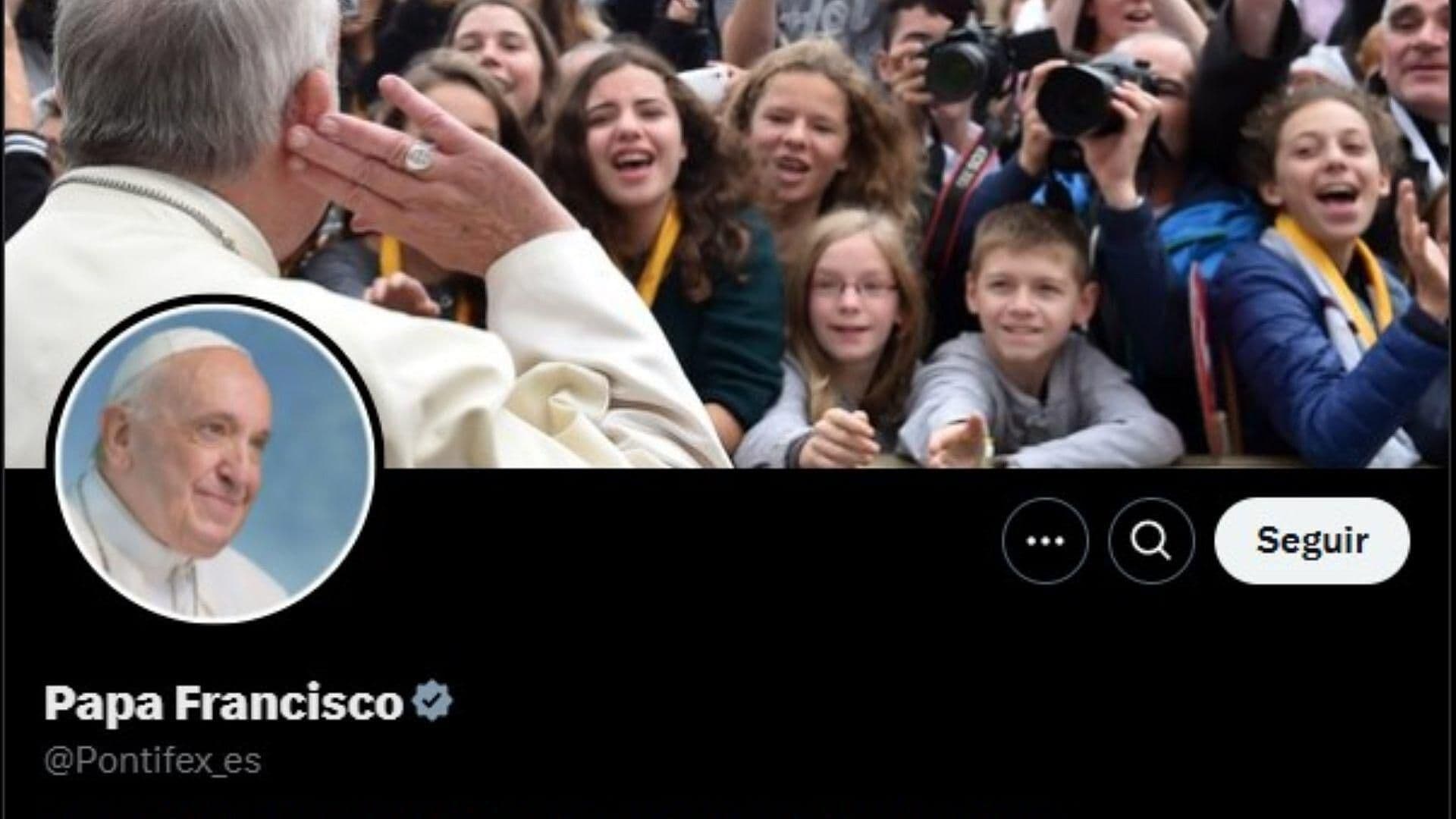 El Papa Francisco en la Era Digital: Un Pontificado Conectado