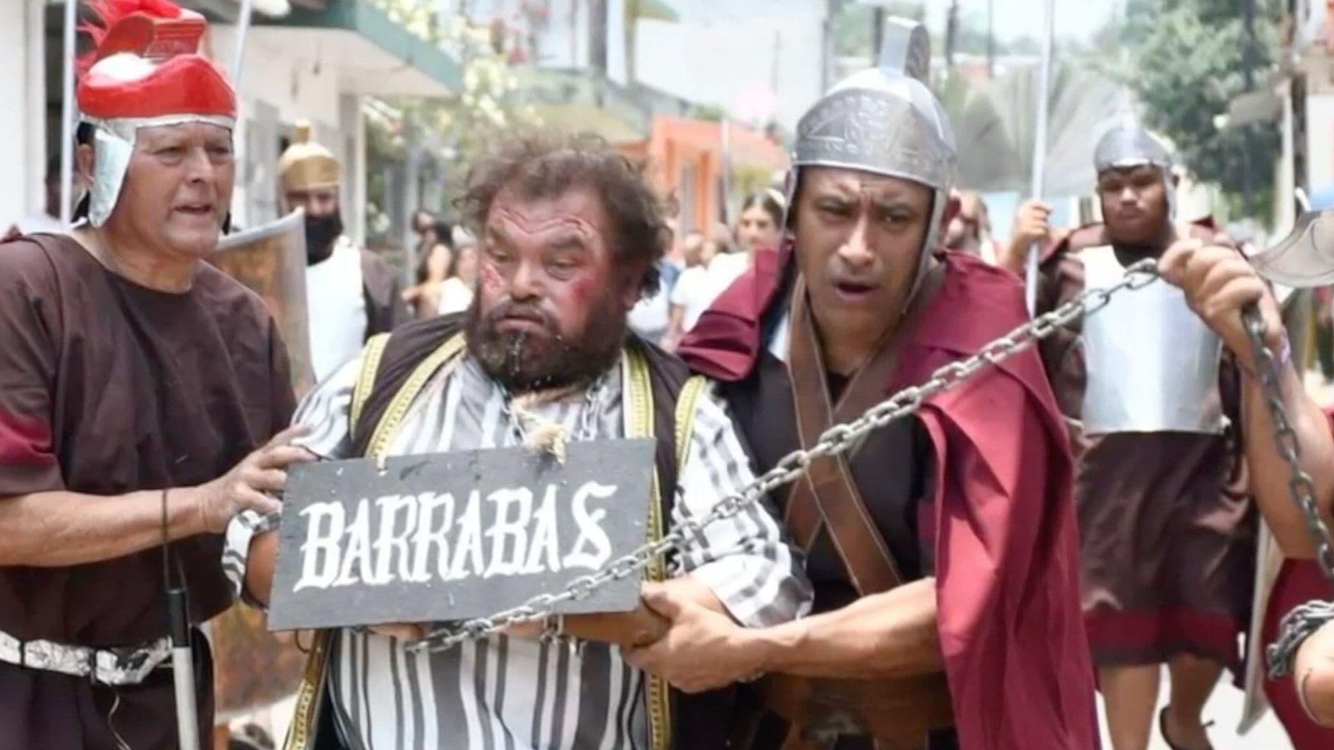 Operan  a “Barrabás” Tras Lesionarse Durante la Pasión de Cristo en Tomatlán