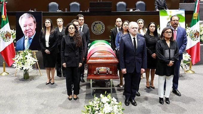 Último Adiós a Porfirio Muñoz Ledo